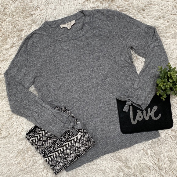 Loft Crewneck Tie Sleeve Sweater 💗 Gray - Picture 2 of 12